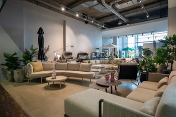 GARDEN SPACE - SALON FIRMOWY - WARSZAWA (CWW Domoteka)