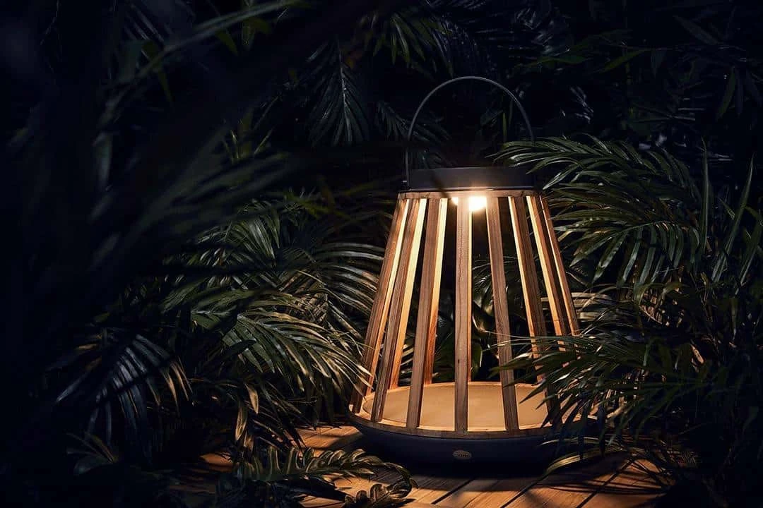 Lampa solarna Mrs. Solar Kate teak antracyt M