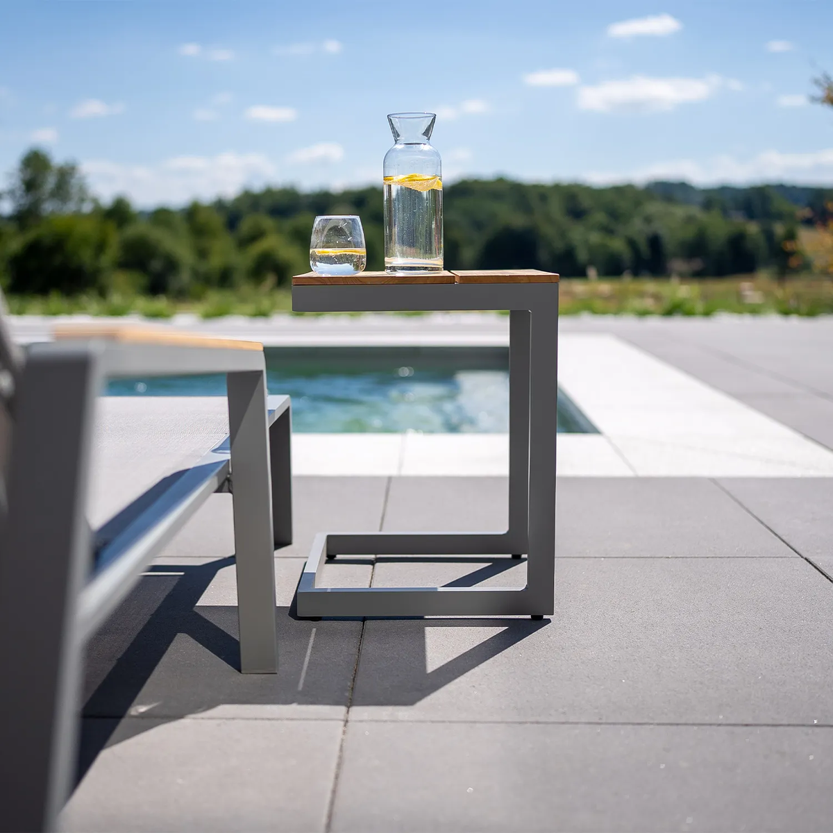 Stolik ogrodowy GRENADA teak szary