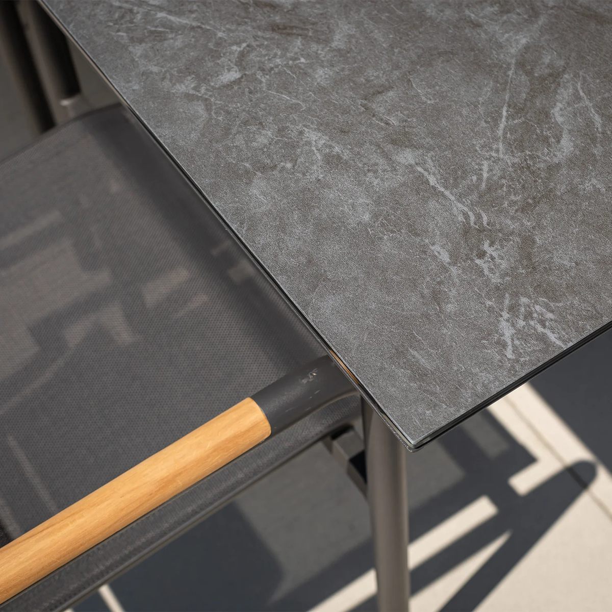 Stół ogrodowy TORO 260 - 360 cm antracyt