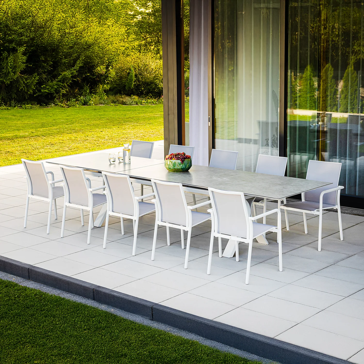 Stół ogrodowy TORO 260 - 360 cm biały