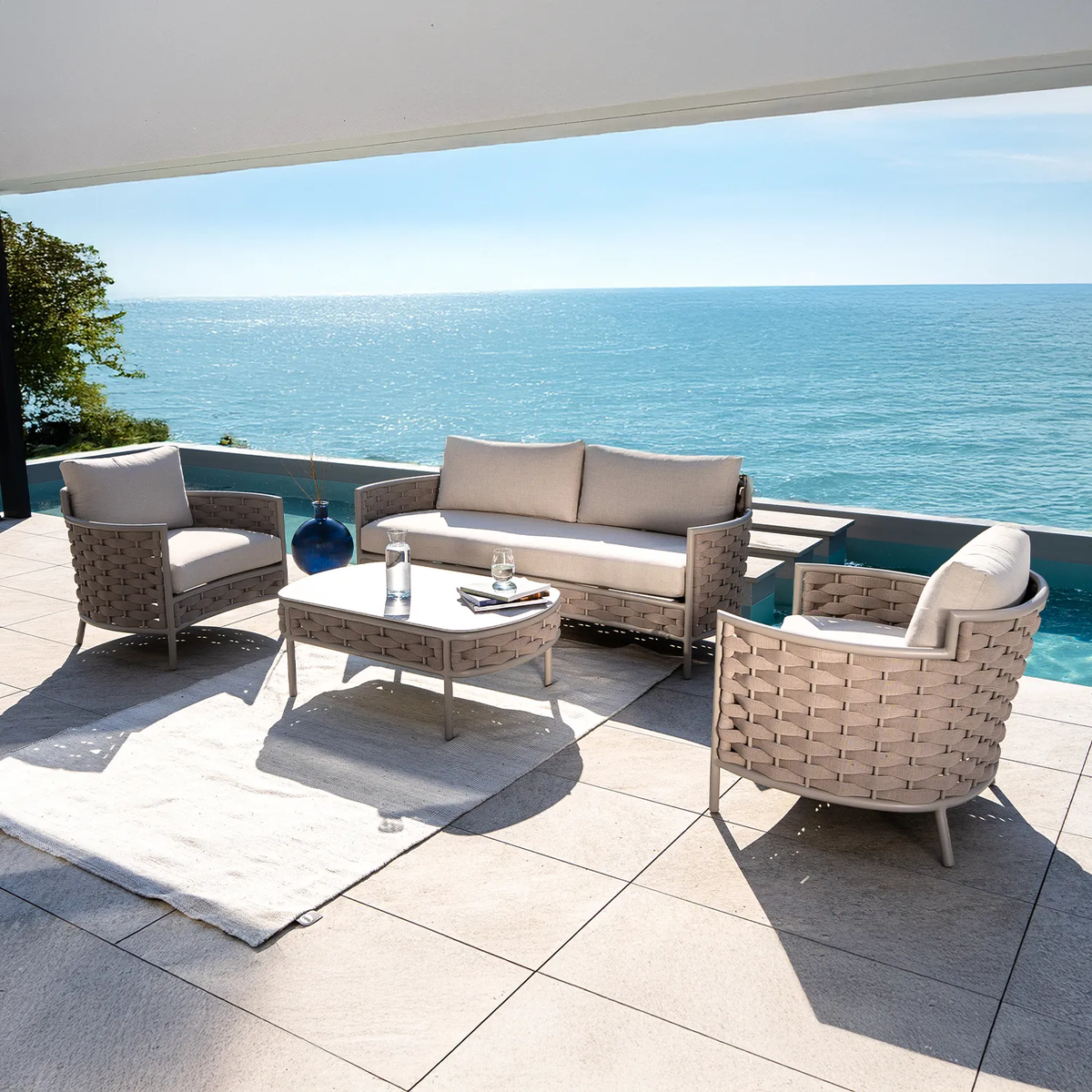 Zestaw mebli ogrodowych LOOP I