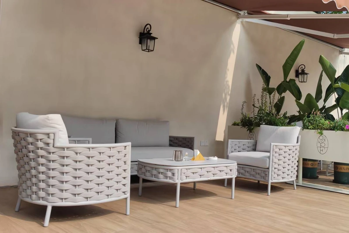 Zestaw mebli ogrodowych LOOP I