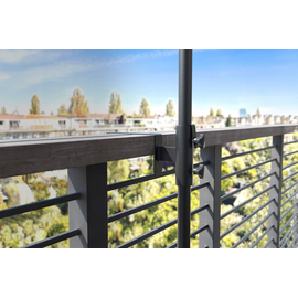 Uchwyt na parasol ogrodowy z regulowanym mocowaniem 98-183 mm