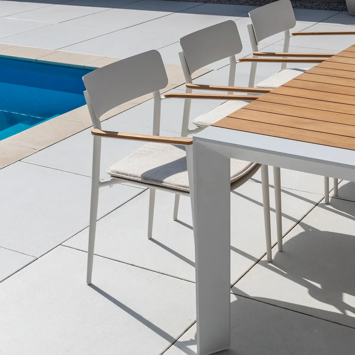 Krzesło ogrodowe PEAK białe