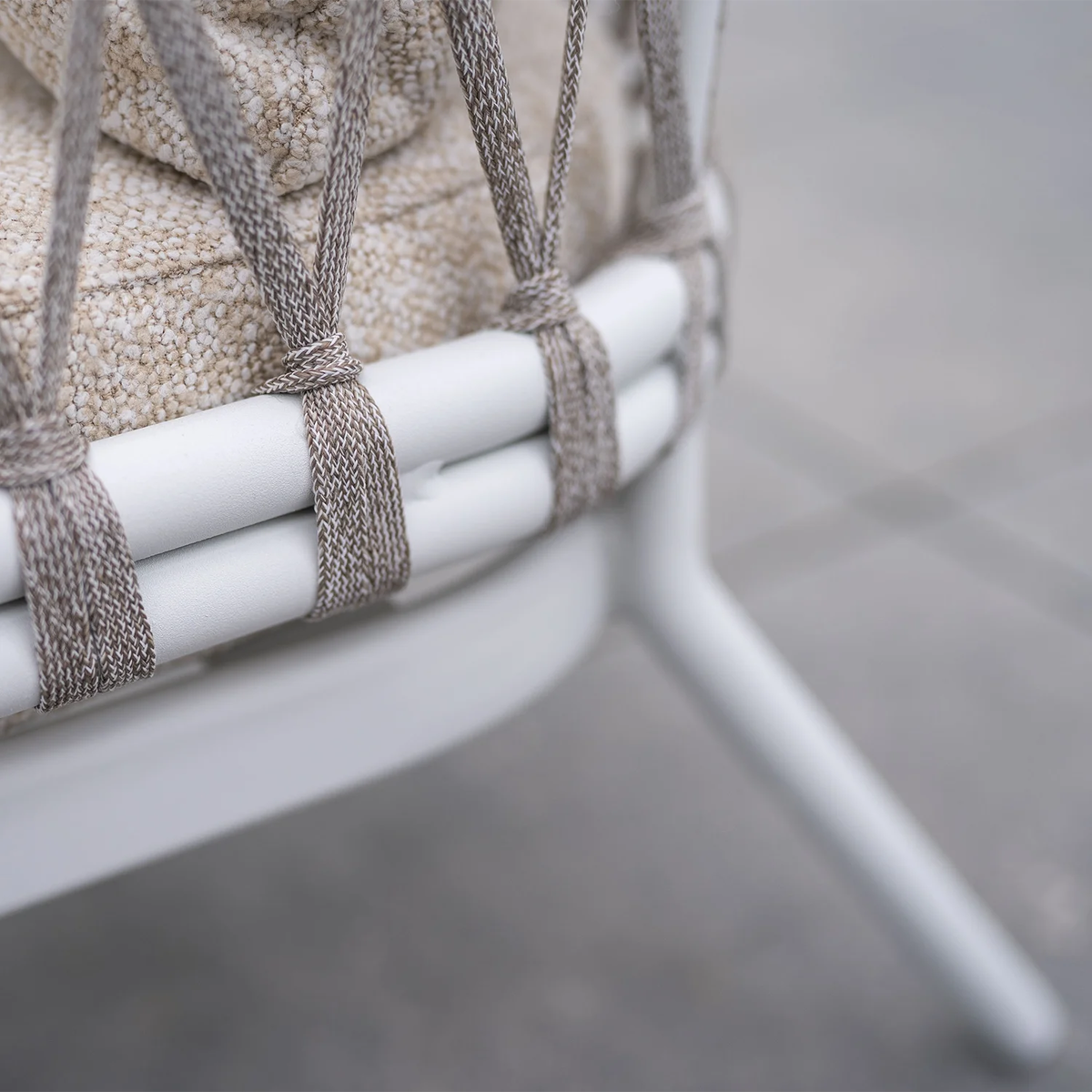 Meble ogrodowe HARBOUR NEO Ø120cm white 1795 OUTLET