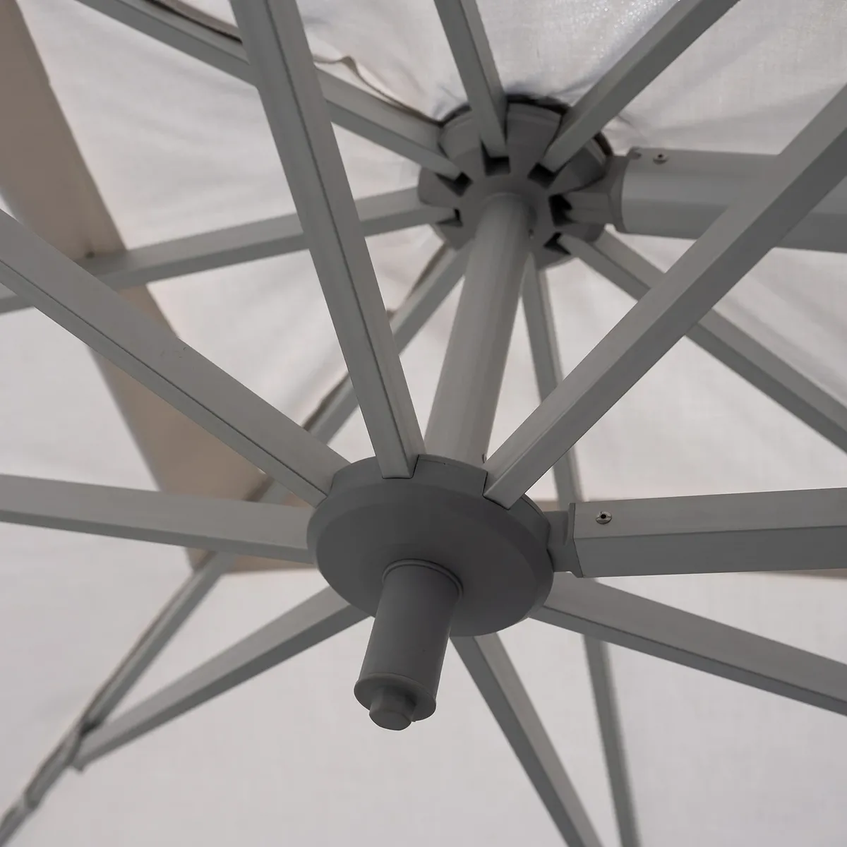 Parasol MONACO 3x3m antracyt + baza 100kg czarna 1455 OUTLET (1)