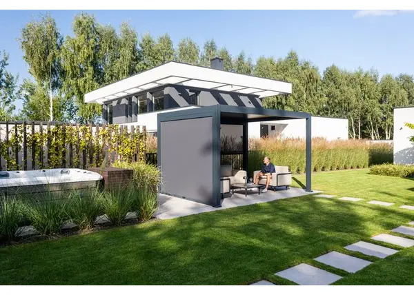 Garden aperitivo we własnym ogrodzie – jak zorganizować spotkanie z koktajlami?