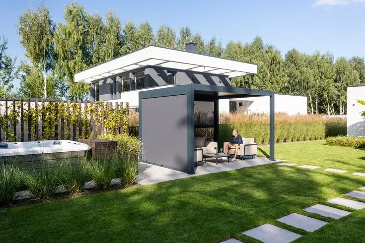 Garden aperitivo we własnym ogrodzie – jak zorganizować spotkanie z koktajlami?