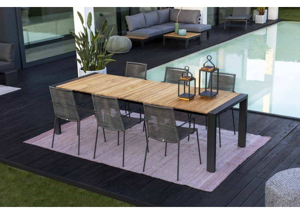 Dodatki i Oświetlenie Tarasu - Aranżacja Ogrodu