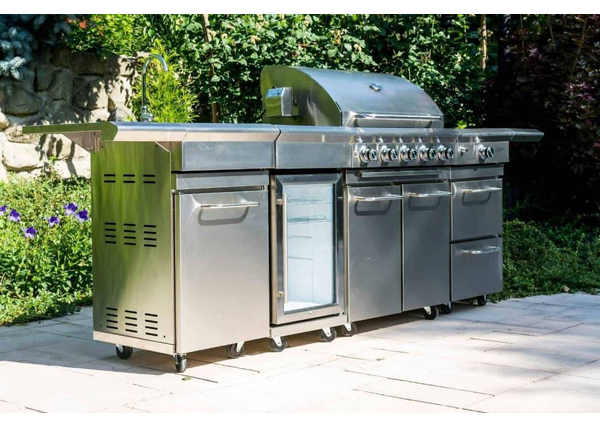 Grill Gazowy - Bezpieczne Grillowanie i Praktyczne Porady dla Każdego Miłośnika Kuchni Ogrodowej