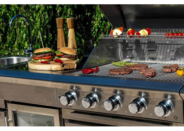 Grill na gaz czy na węgiel - Który wybrać dla swojego ogrodu?