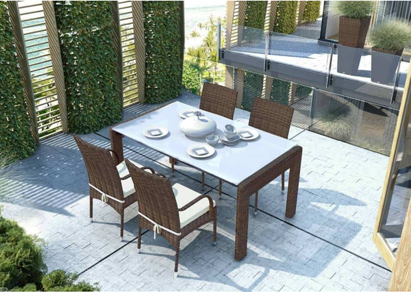 Krzesła balkonowe – poznaj najmodniejsze modele