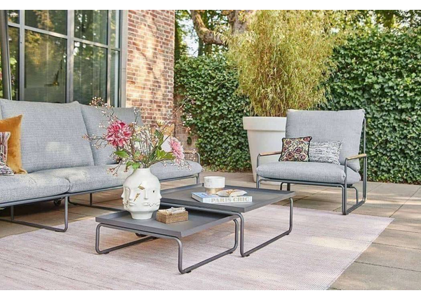 Ładne meble ogrodowe – przegląd najciekawszych propozycji 