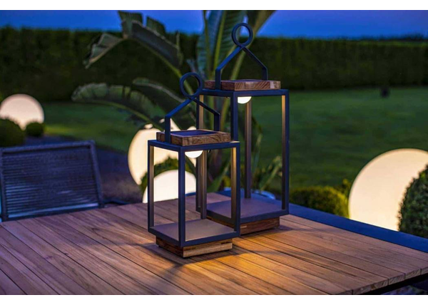 Lampy Solarne i Nowoczesne Rozwiązania - Oświetlaj Swój Ogród Stylowo