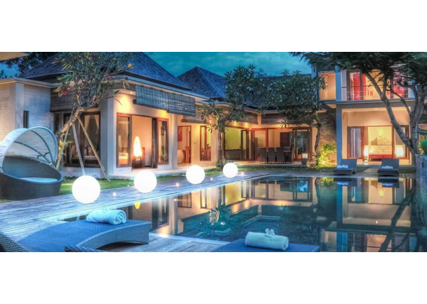 Lampy tarasowe – nieodłączna część modnego ogrodu