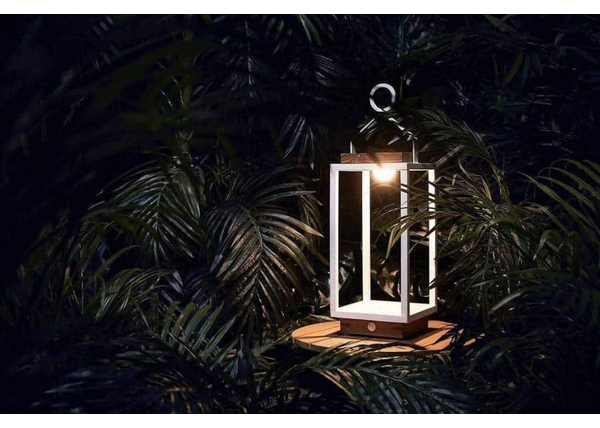 Oświetlenie ogrodowe solarne – ekologiczne i efektowne rozwiązania