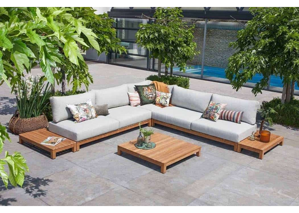 Rogówka tarasowa – wygodne i stylowe wyposażenie do ogrodu