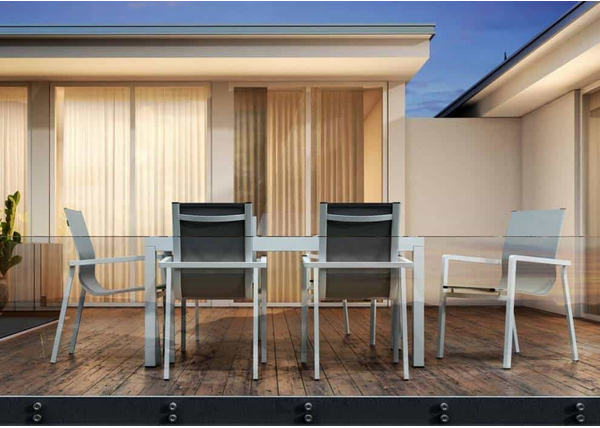 Stół i krzesła ogrodowe