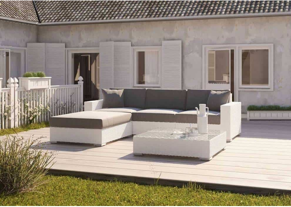 Stolik kawowy na taras dla komfortowego wypoczynku