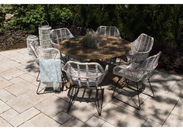 Taras w stylu prowansalskim – jak go stworzyć?