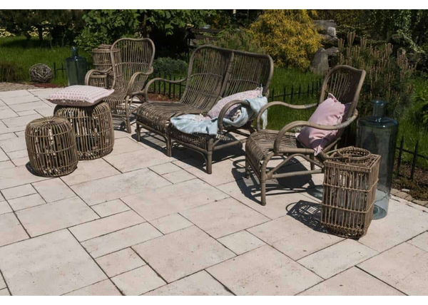 Zestaw mebli na balkon