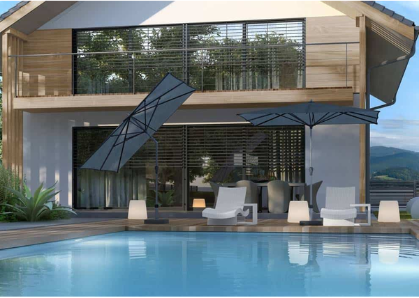 Zestaw mebli ogrodowych z parasolem