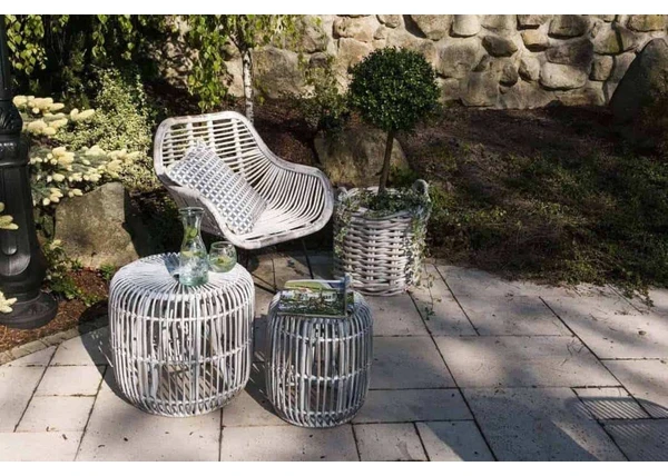 Zestaw ogrodowy – rattan w modnym ogrodzie