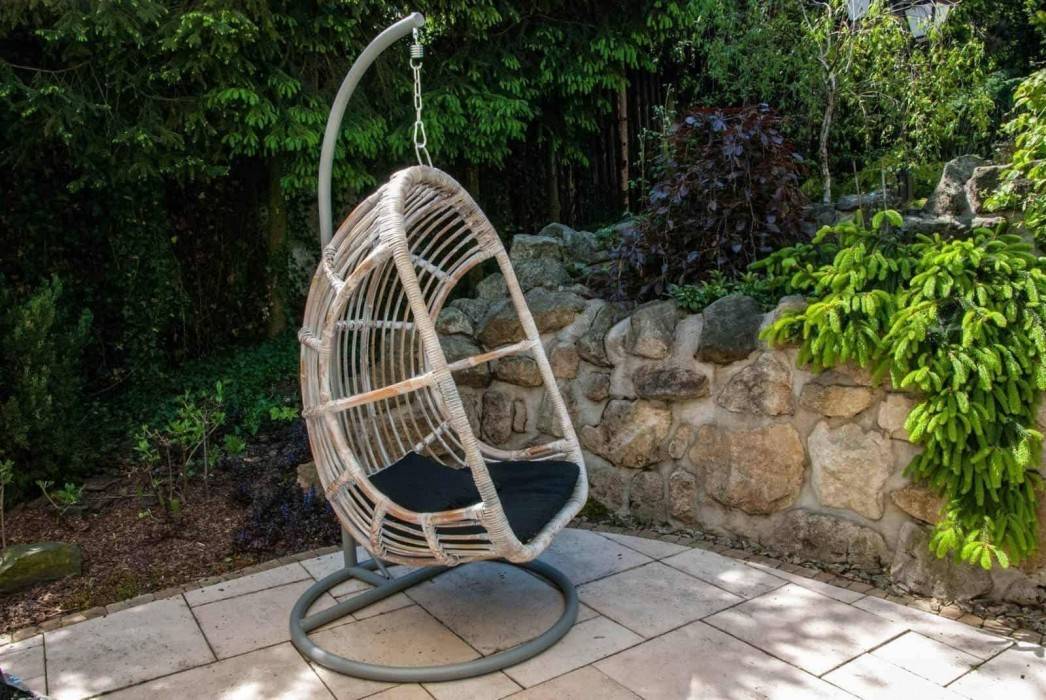 Wygodny fotel ogrodowy – odpręż się i odpocznij!