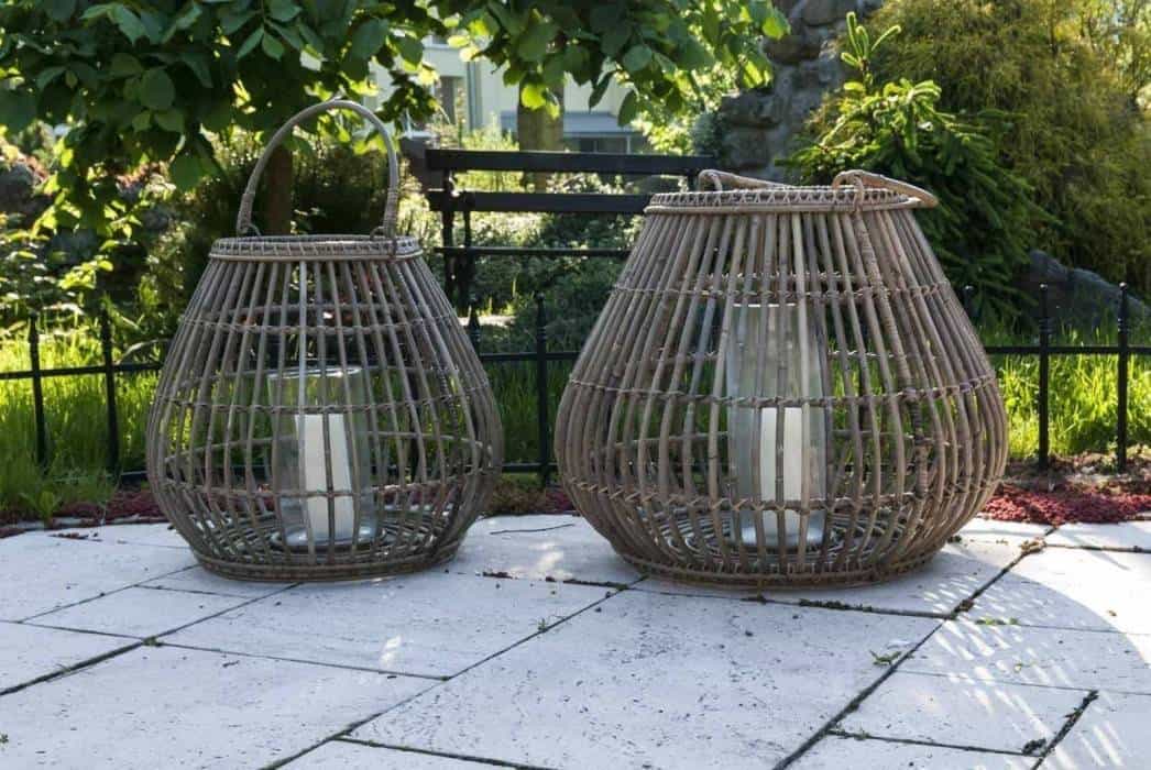 Lampiony tarasowe – odrobina magii  w ogrodzie