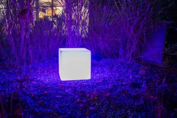 Lampa ogrodowa MAGIC LED CUBE RGB e27 ip 65 35cm 478