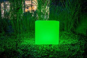 Lampa ogrodowa MAGIC LED CUBE RGB e27 ip 65 50cm 521