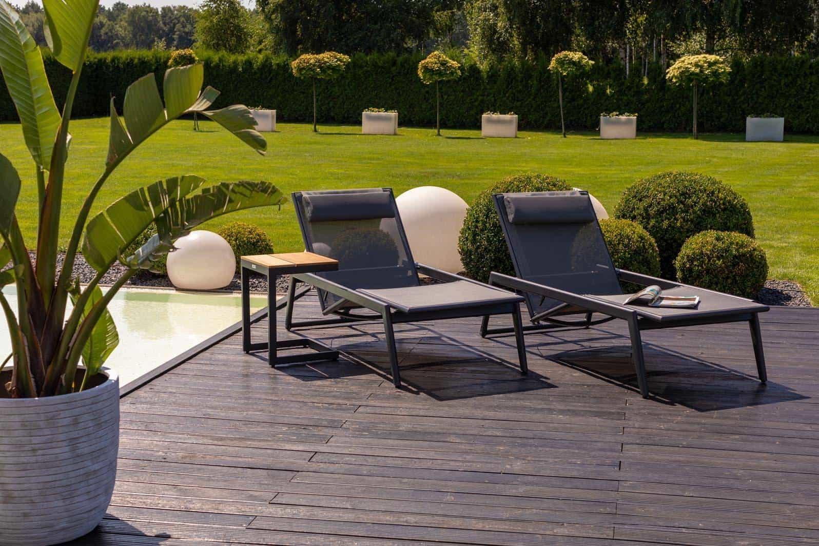 minimalistyczny zestaw ogrodowy Terme