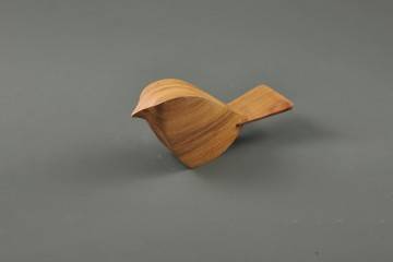 figurki drewniane: Figurka drewniana - Wróbelek VI